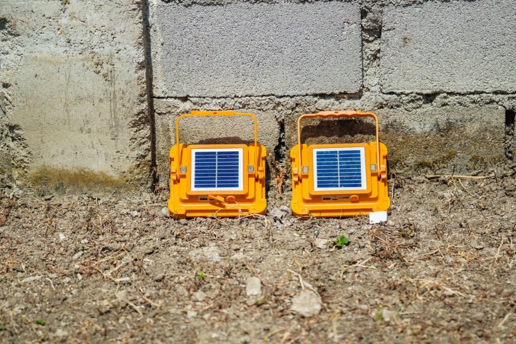 Additional Illustration of How Do Solar Street Lights Work: Components, Wiring & Power Flow